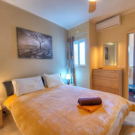 3 Bedroom Apt Overlooking Valley & Communal Pool Ecar1-1 Lägenhet Qala