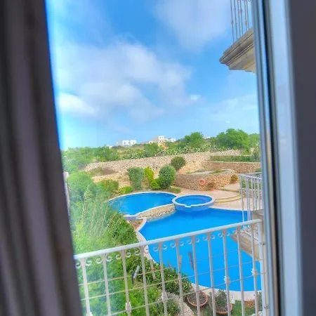 Lägenhet 3 Bedroom Apt Overlooking Valley & Communal Pool Ecar1-1 Qala